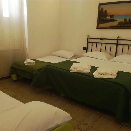 La Casa Di Mela Apartment Leverano Luaran gambar