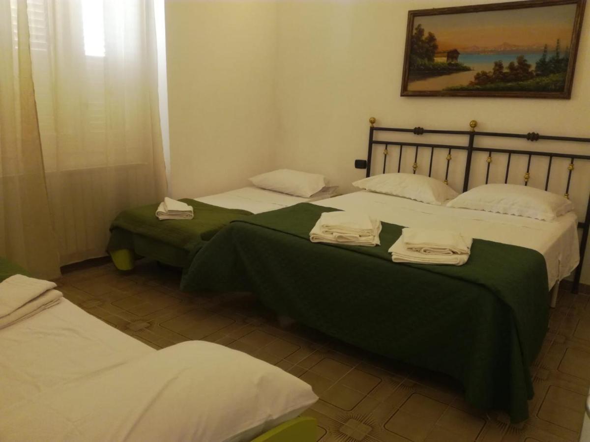 La Casa Di Mela Apartment Leverano Luaran gambar